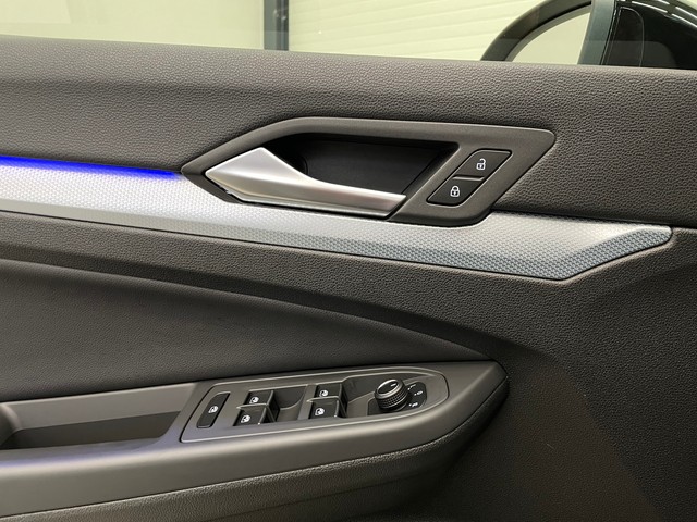 VW - Golf VIII Lim. 2.0 TDI 110 kW Goal_9
