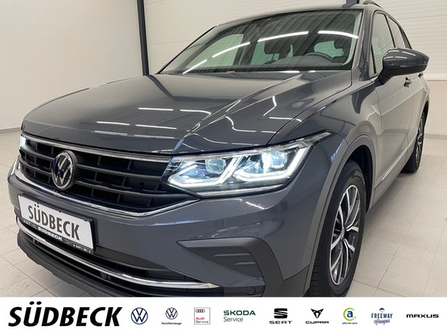 Volkswagen Tiguan Life 2.0 TDI MATRIX+AHK+NAVI+LANE+ACC