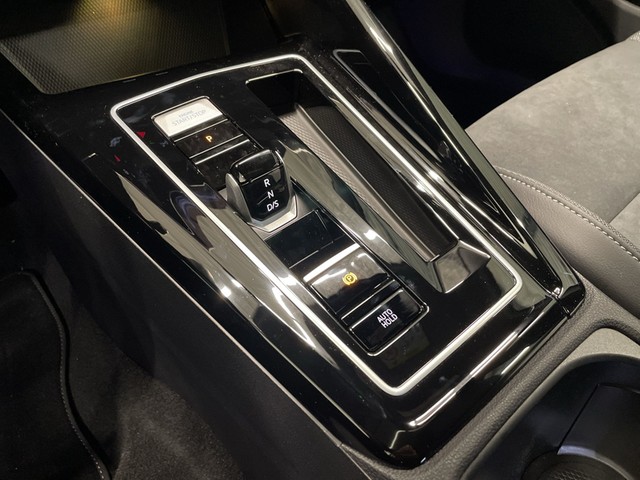 VW - GOLF VIII 1.5 E-TSI Style LED+KAMERA+PANO+ACC+HUD_9