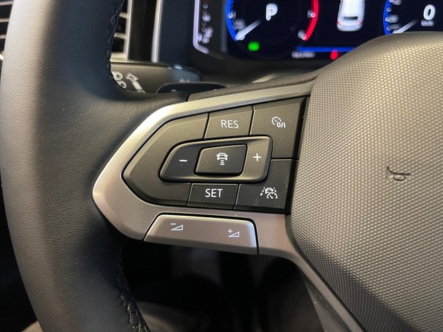 VW - Polo VI 1.0 TSI Style MATRIX+ACC+NAVI+APP+LED_4