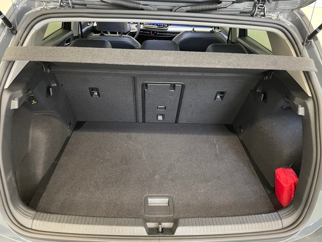 VW - Golf VIII Lim. 2.0 TDI 110 kW Goal_21