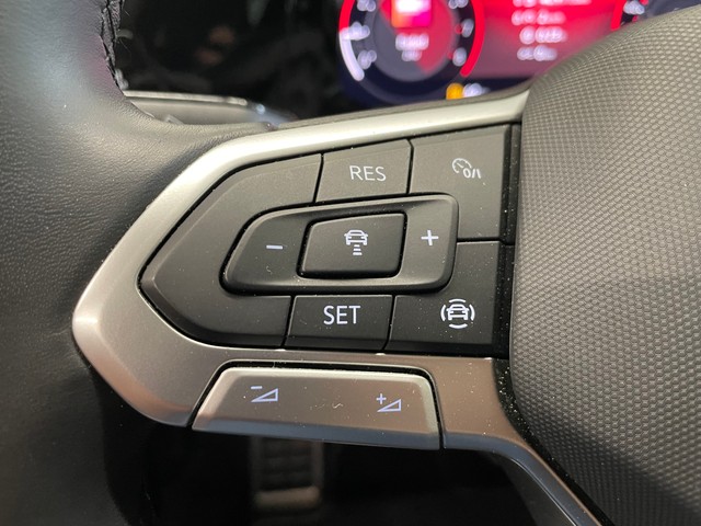 VW - Golf VIII Variant 1.0TSI Move_7