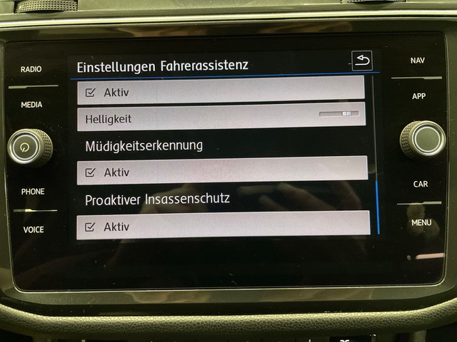 VW - Tiguan Allspace 2.0TDI Highline 4Motion AHK+APP+LANE+ACC+KAMERA+LED_16