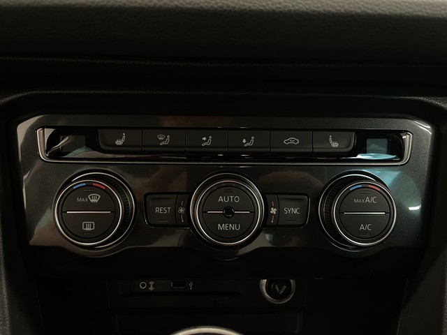 VW - Tiguan 2.0 TDI AHK+LED+LANE+APP_9