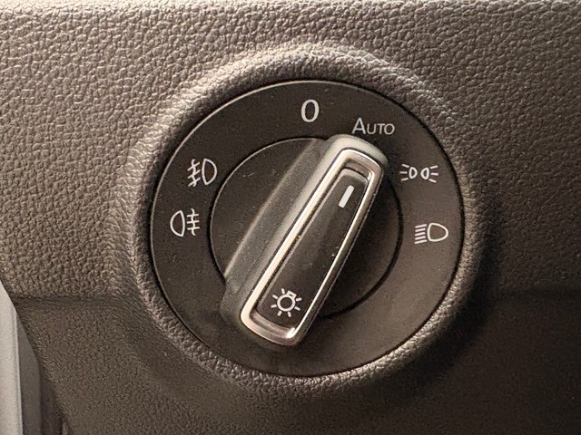 VW - T-ROC 2.0 TDI Sport AHK+KAMERA+ACC_11