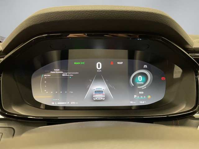 Maxus - Euniq 6 130 kW Limited LED+LANE+SITZ-HZG_9