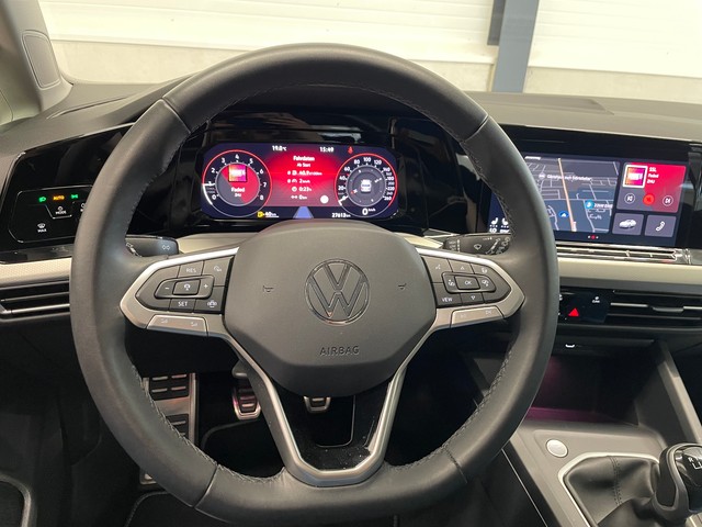 VW - Golf VIII Variant 1.0TSI Move_6
