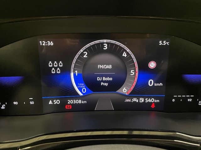 VW - Touran 2.0 TDI 7-Sitze+Anschlussgarantie++_4