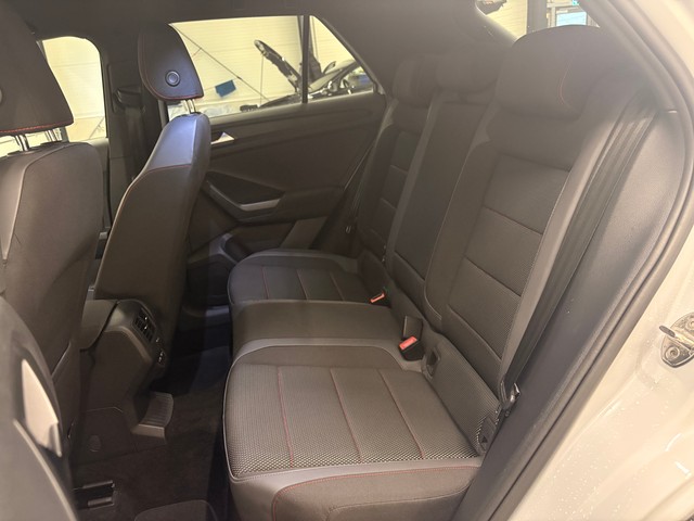 VW - T-ROC 2.0 TDI Sport AHK+KAMERA+ACC++_2