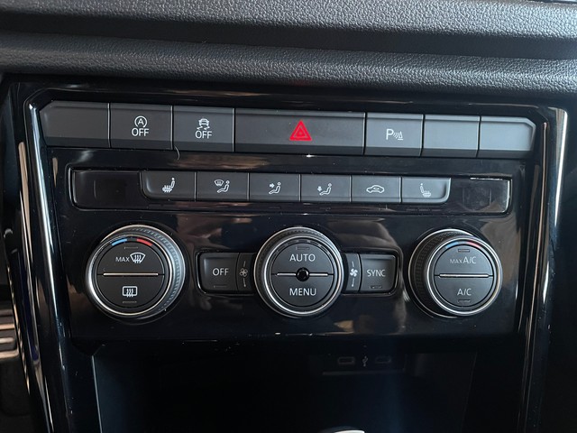 VW - T-ROC R 2.0 TSI R 4Motion AHK+APP+ACC+LANE+PANO+KAMERA_10